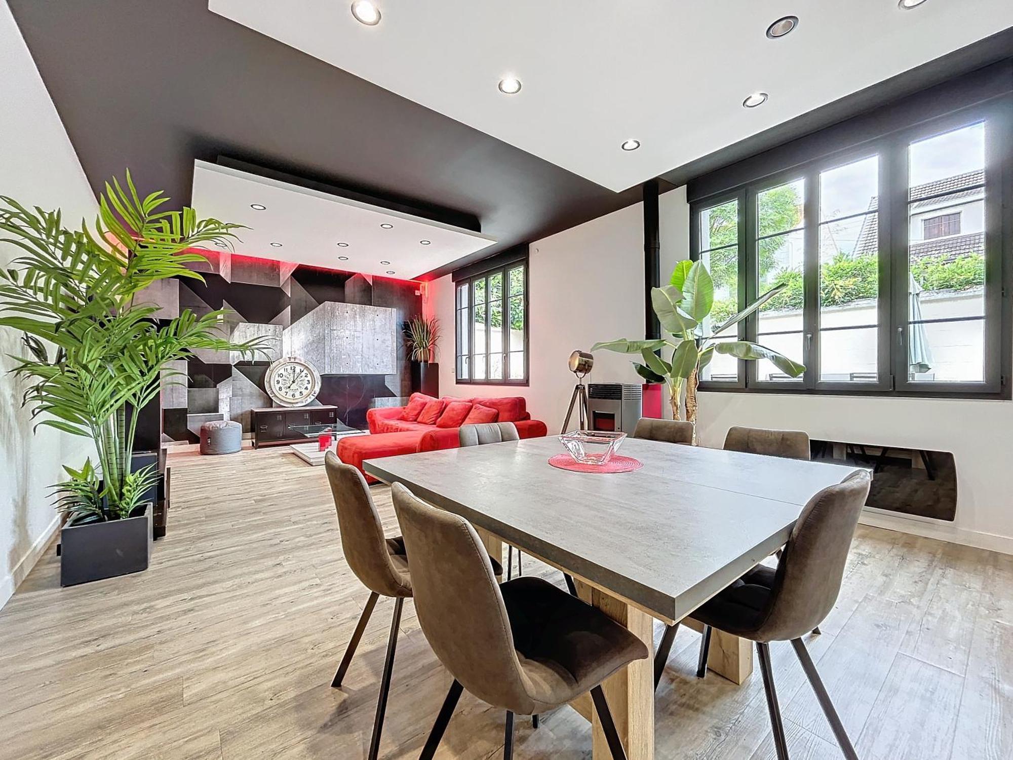 Loft Terrasse Avec Spa Proche Centre Historique Montluçon Екстериор снимка
